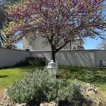 Maison De Maitre Toulousaine Avec Piscine Willa Lavernose-Lacasse