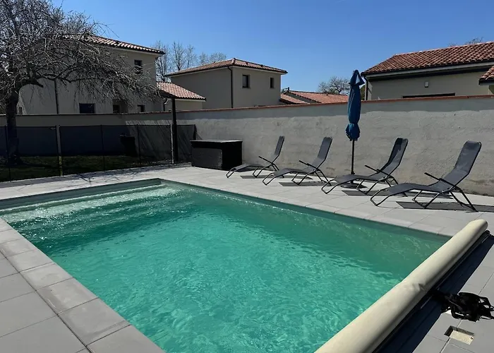 Maison De Maitre Toulousaine Avec Piscine Villa