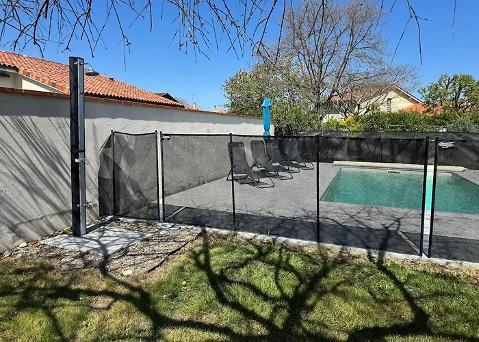 Maison De Maitre Toulousaine Avec Piscine Villa